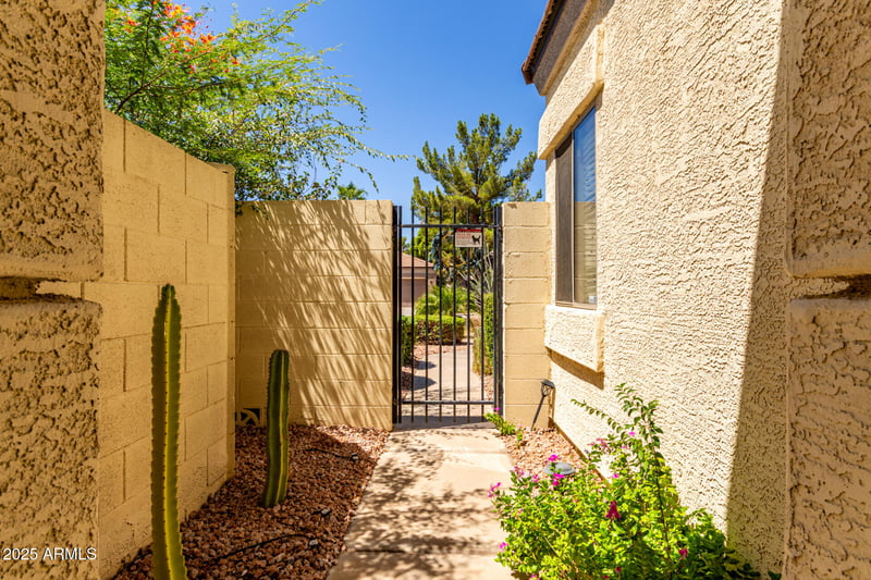 3234 Maldonado Dr, Phoenix, AZ 85042