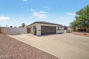 3234 Allred Dr, Tempe, AZ 85282