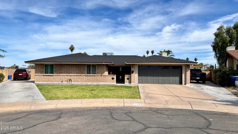 3235 Allred Dr, Tempe, AZ 85282