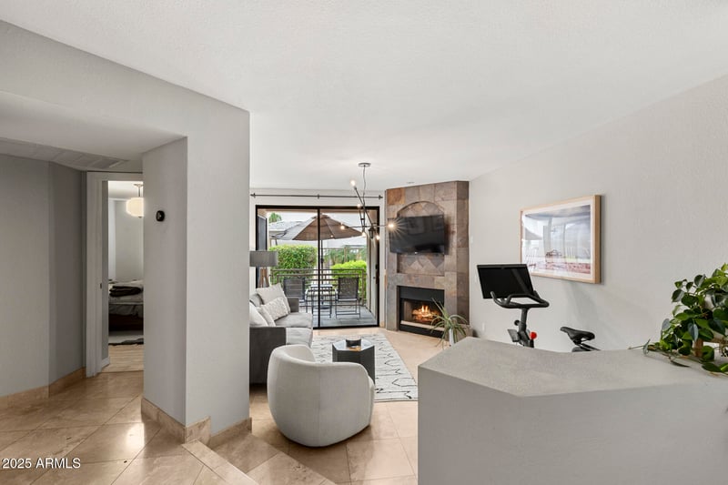 3235 Camelback Rd #115, Phoenix, AZ 85018