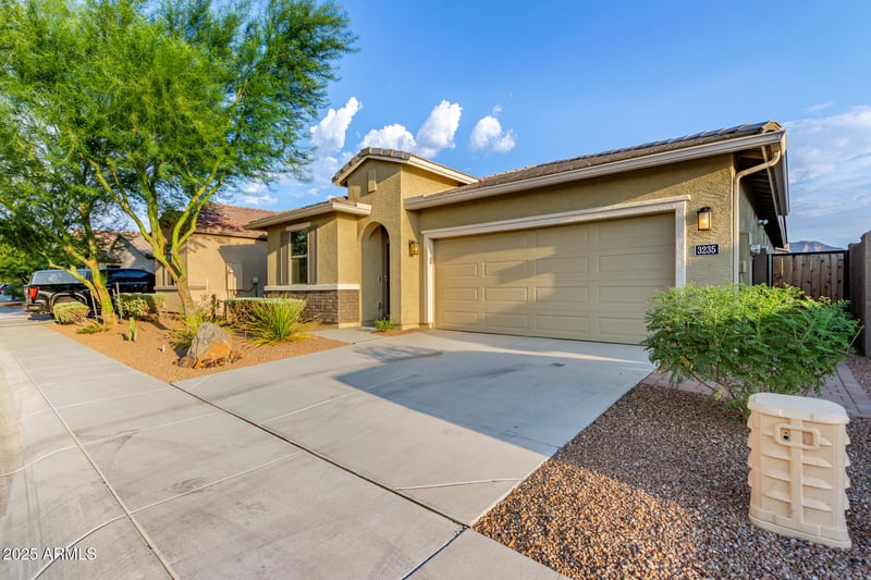 3235 Carter Rd, Phoenix, AZ 85041
