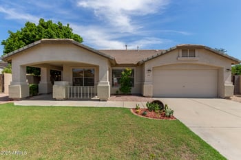 3235 Casitas Del Rio Dr, Phoenix, AZ 85027