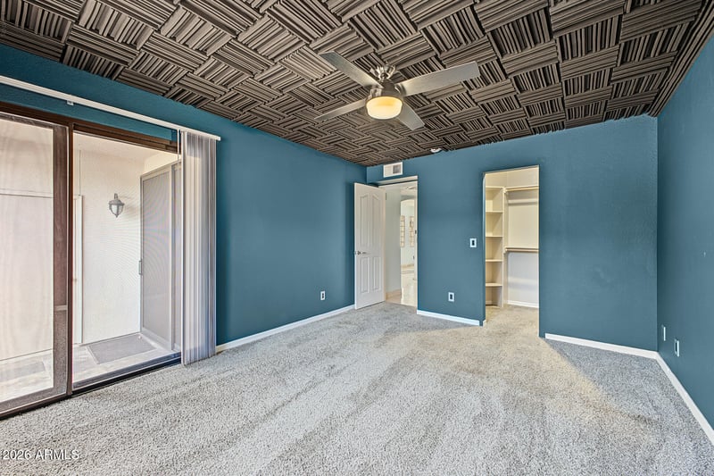 3235 E Camelback Rd #124, Phoenix, AZ 85018