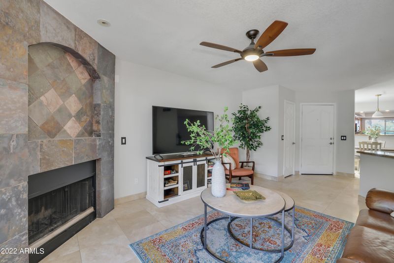 3235 E Camelback Rd #205, Phoenix, AZ 85018