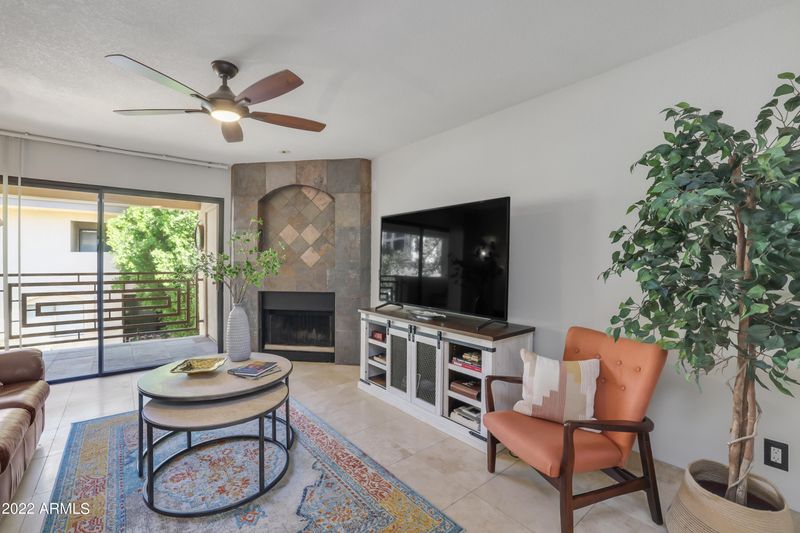 3235 E Camelback Rd #205, Phoenix, AZ 85018