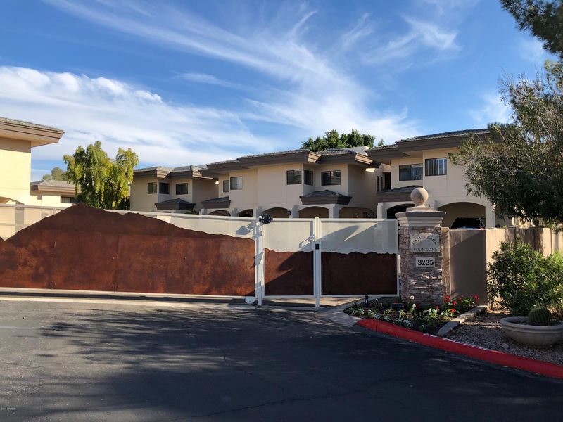 3235 E Camelback Rd #214, Phoenix, AZ 85018