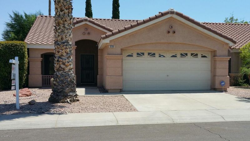 3235 E Escuda Rd, Phoenix, AZ 85050