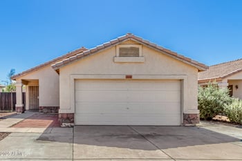 3235 Lone Cactus Dr, Phoenix, AZ 85027