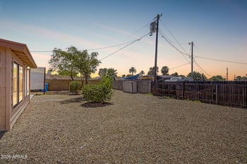 3235 W Country Gables Dr, Phoenix, AZ 85053