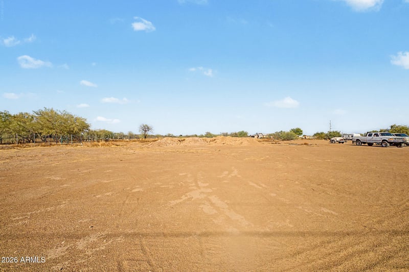 32357 224th Dr #-, Wittmann, AZ 85361