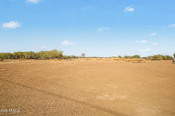 32357 224th Dr #-, Wittmann, AZ 85361