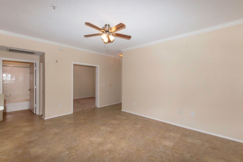 3236 E Chandler Blvd #1085, Phoenix, AZ 85048