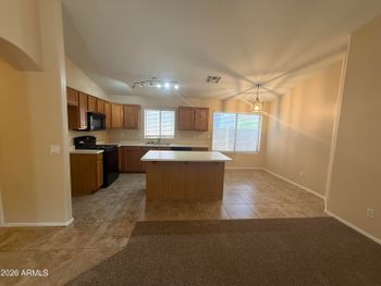 3236 E Kerry Ln, Phoenix, AZ 85050