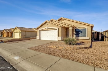 3236 Lone Cactus Dr, Phoenix, AZ 85027