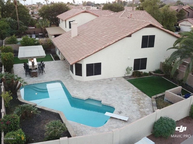 3239 E Cottonwood Ln, Phoenix, AZ 85048