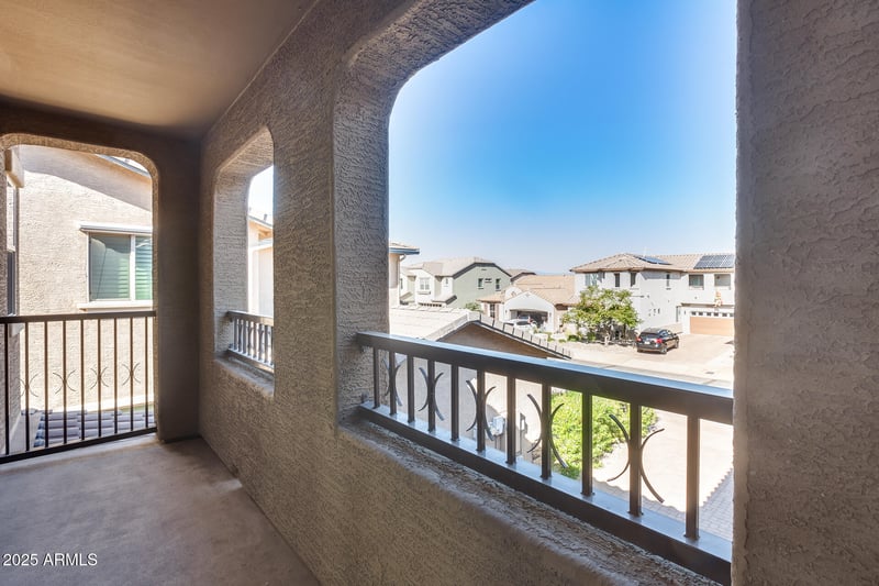 3239 Gran Paradiso Dr, Phoenix, AZ 85086