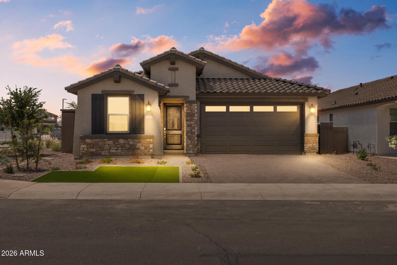 3239 Molino Rd, San Tan Valley, AZ 85144