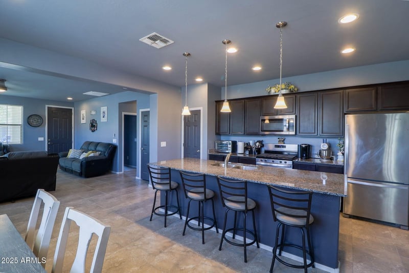 324 56th Pl, Mesa, AZ 85205