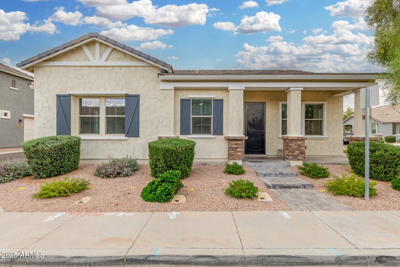 324 56th Pl, Mesa, AZ 85205