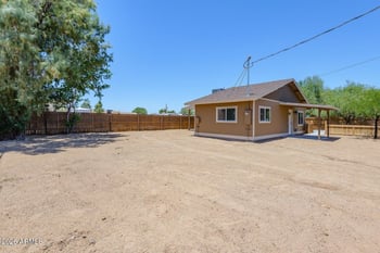 324 Ocotillo Dr, Apache Junction, AZ 85120