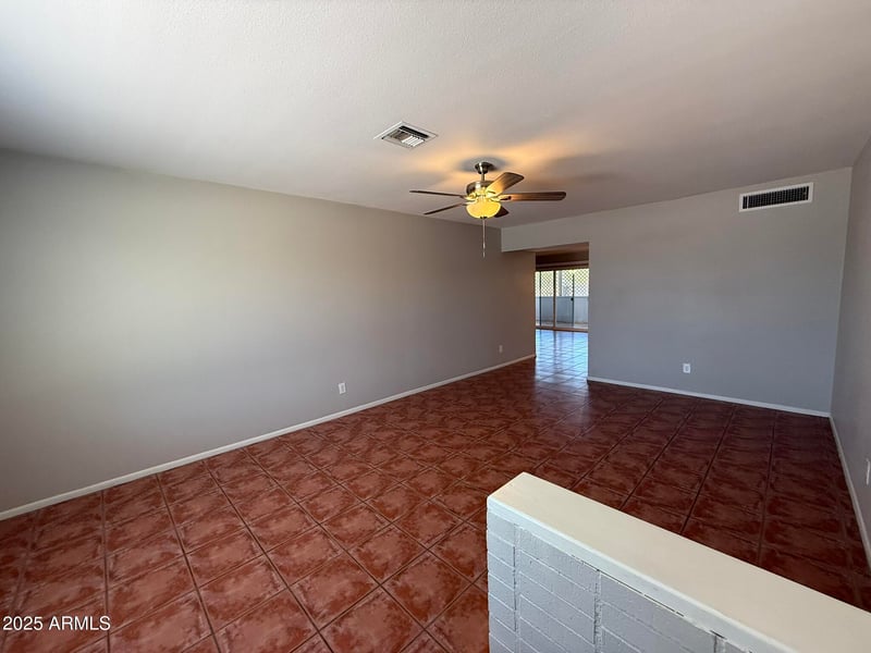 324 Riviera Dr, Tempe, AZ 85282