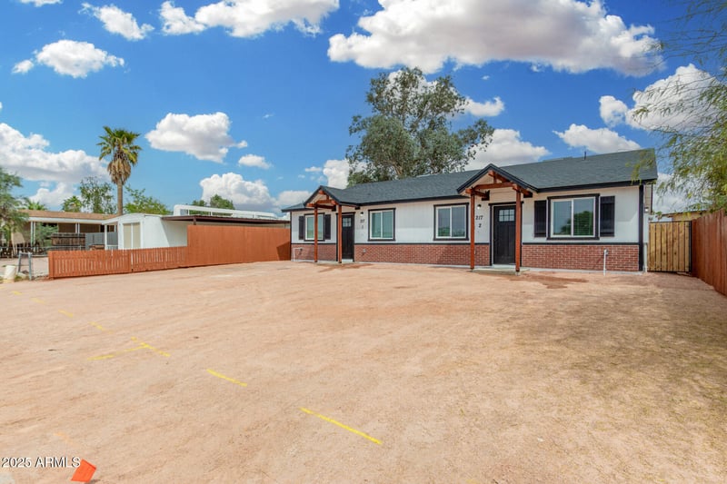 324 S 97th Way, Mesa, AZ 85208