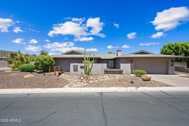 324 W Willow Ave, Phoenix, AZ 85029