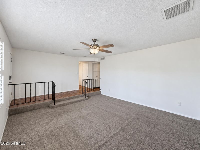 3241 E Sunnyside Dr, Phoenix, AZ 85028