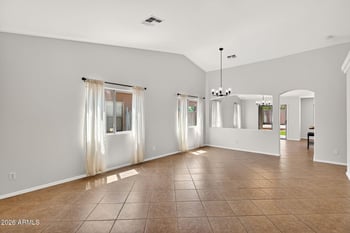 3241 Huntington Dr, Phoenix, AZ 85041