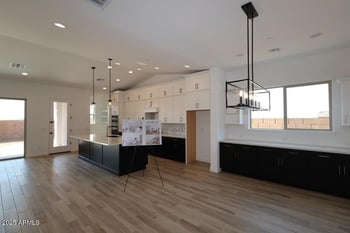 32415 135th Dr, Peoria, AZ 85383