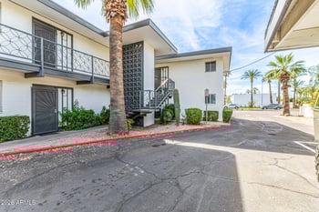 3242 Camelback Rd #102, Phoenix, AZ 85018