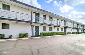 3242 Camelback Rd #207, Phoenix, AZ 85018