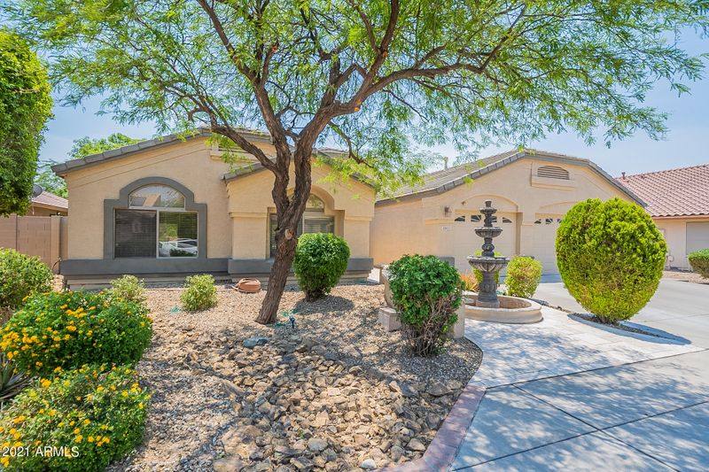 3243 W Adobe Dam Rd, Phoenix, AZ 85027