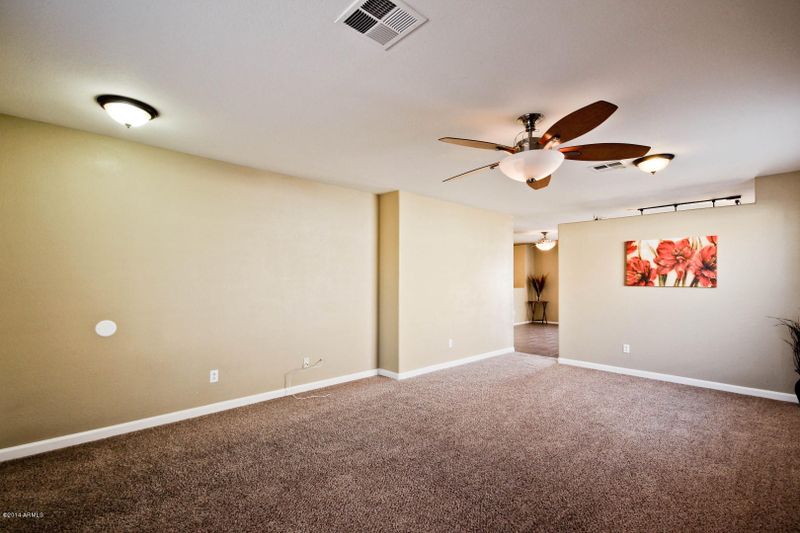 3244 W Lone Cactus Dr, Phoenix, AZ 85027