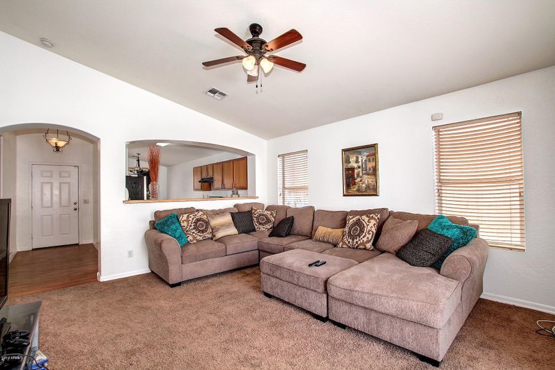 3246 W Pecan Rd, Phoenix, AZ 85041