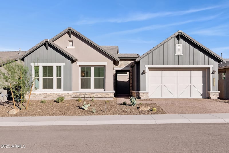32467 135th Dr, Peoria, AZ 85383