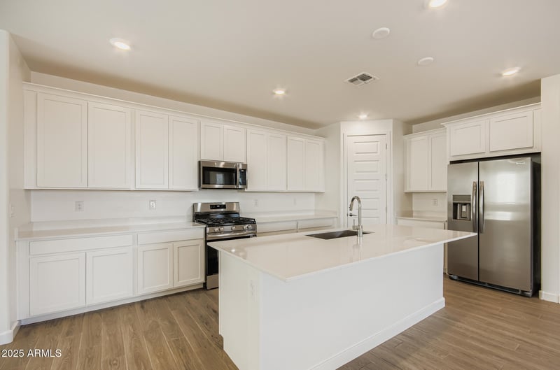 32483 Jasper St, San Tan Valley, AZ 85143