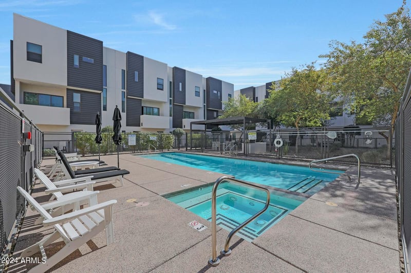 325 E Coronado Rd #3, Phoenix, AZ 85004