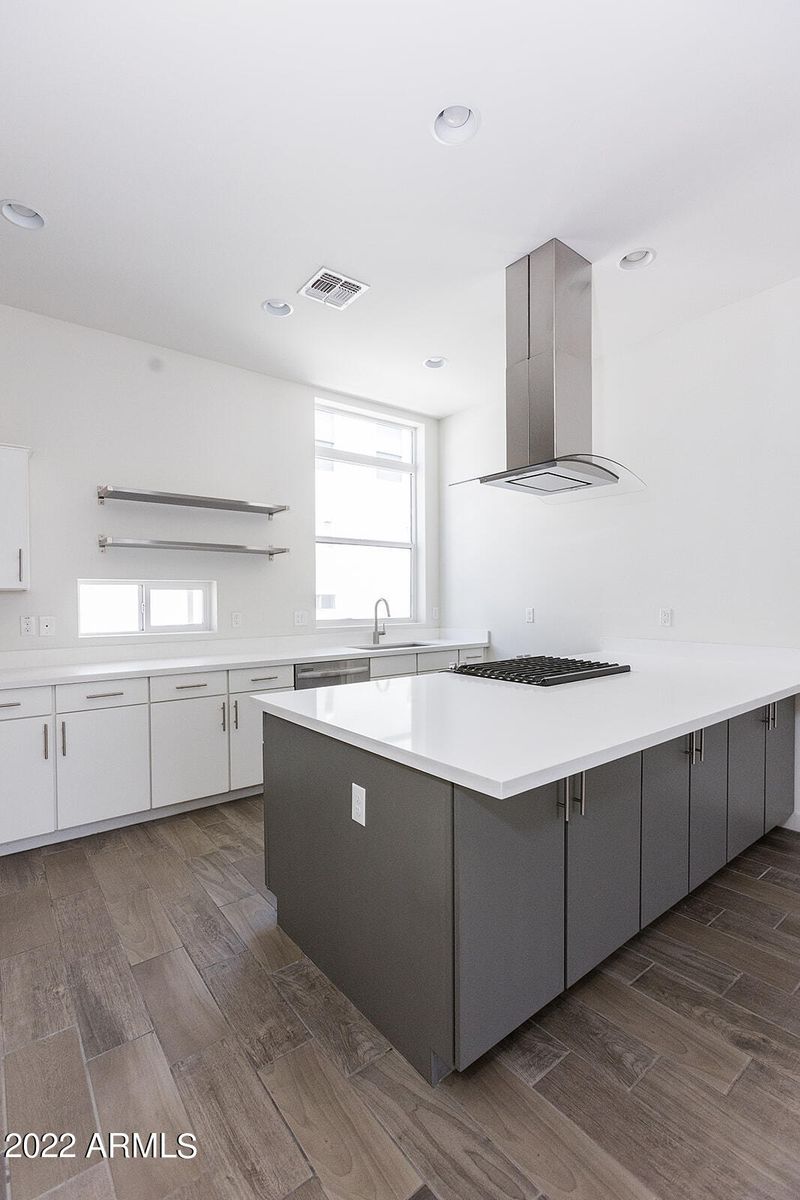 325 E Coronado Rd #8, Phoenix, AZ 85004