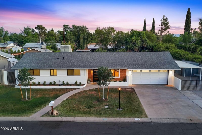 325 W Loma Ln, Phoenix, AZ 85021