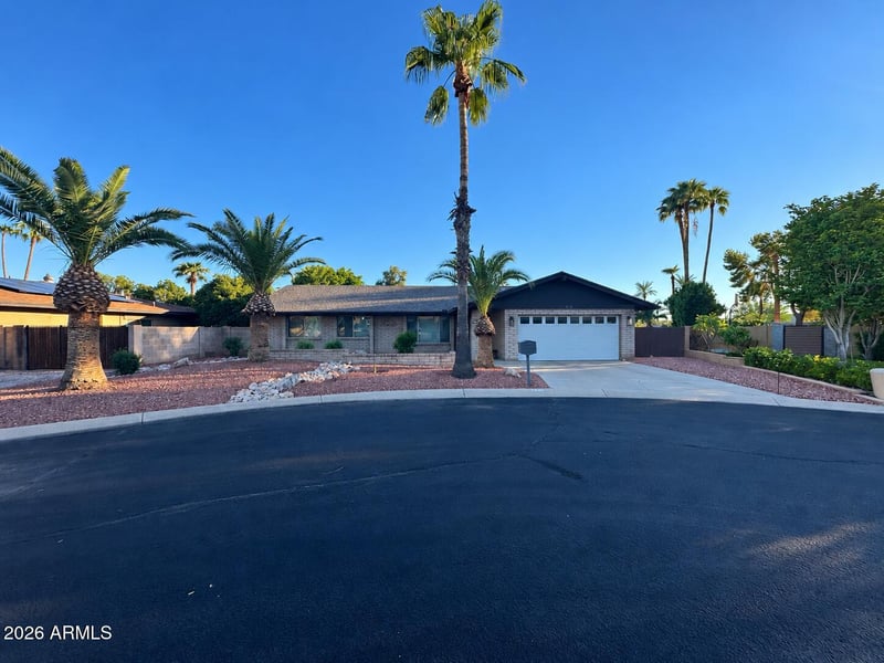 325 W Pacifico Cir, Litchfield Park, AZ 85340