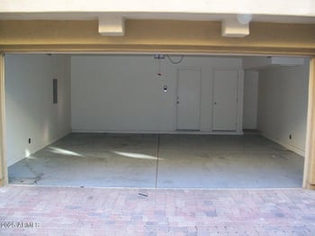 3250 Greenway Rd #138, Phoenix, AZ 85053