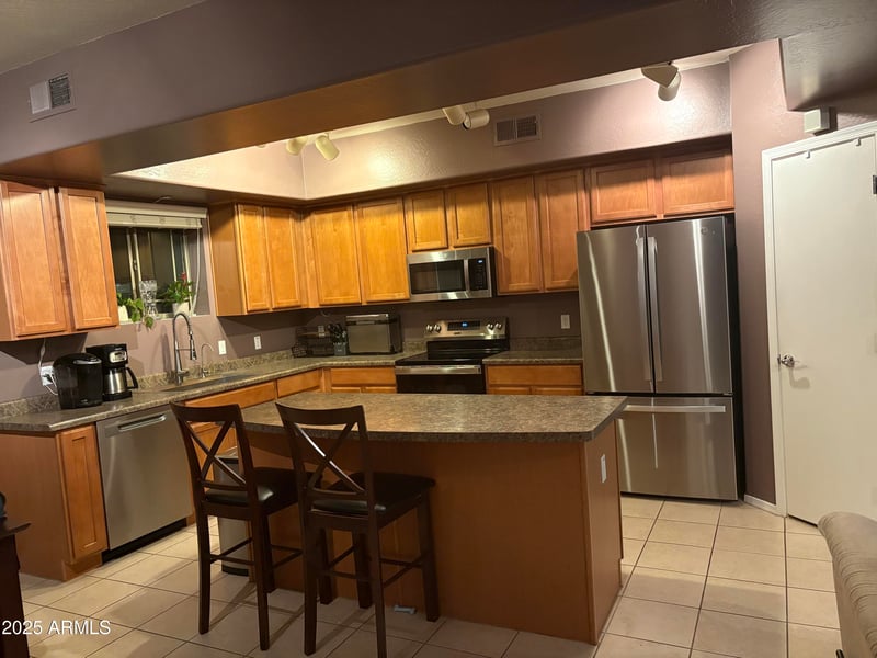 3250 Greenway Rd #151, Phoenix, AZ 85053