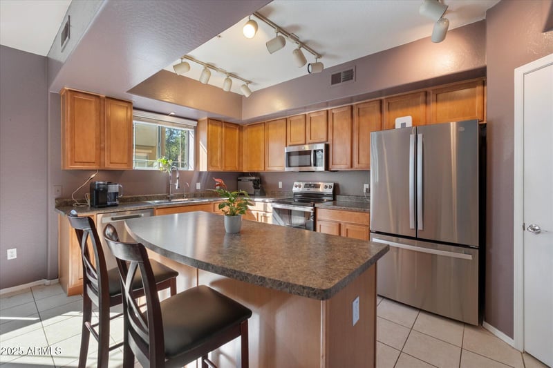 3250 Greenway Rd #151, Phoenix, AZ 85053