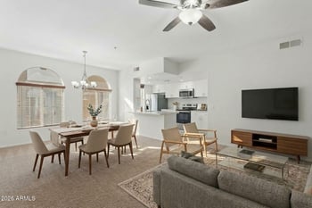 3250 Greenway Rd #165, Phoenix, AZ 85053