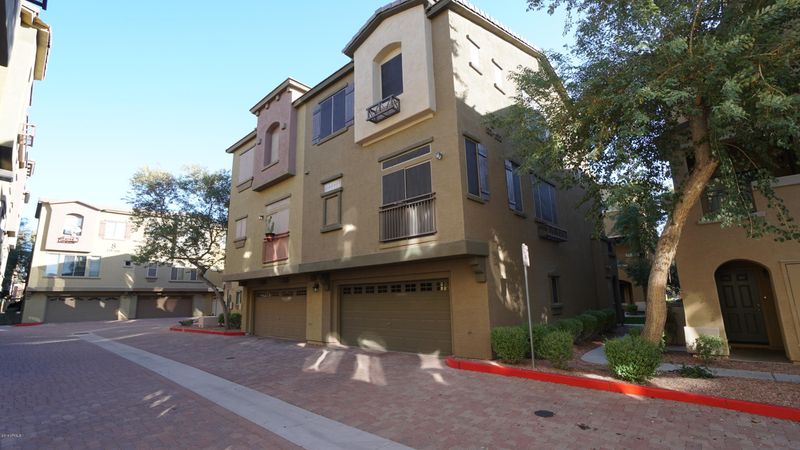 3250 W Greenway Rd #121, Phoenix, AZ 85053