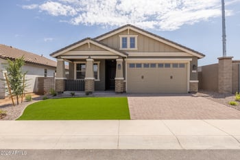 3250 Molino Rd, San Tan Valley, AZ 85144