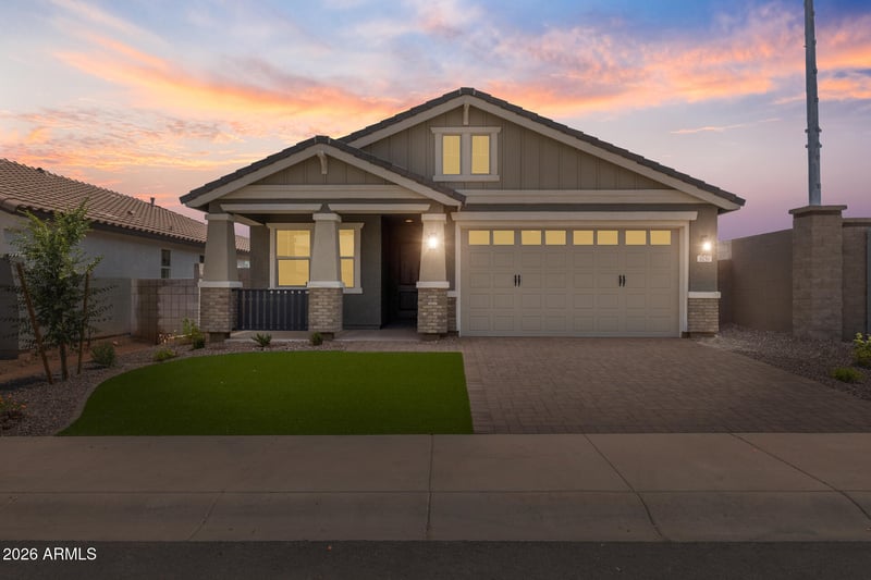 3250 Molino Rd, San Tan Valley, AZ 85144