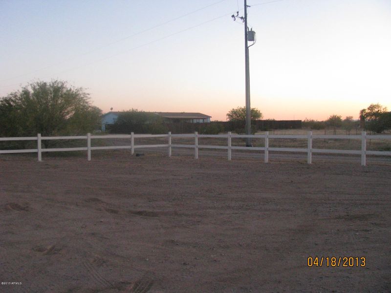 32507 N 221st Ave, Wittmann, AZ 85361