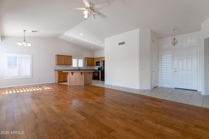 3251 146th Dr, Goodyear, AZ 85395